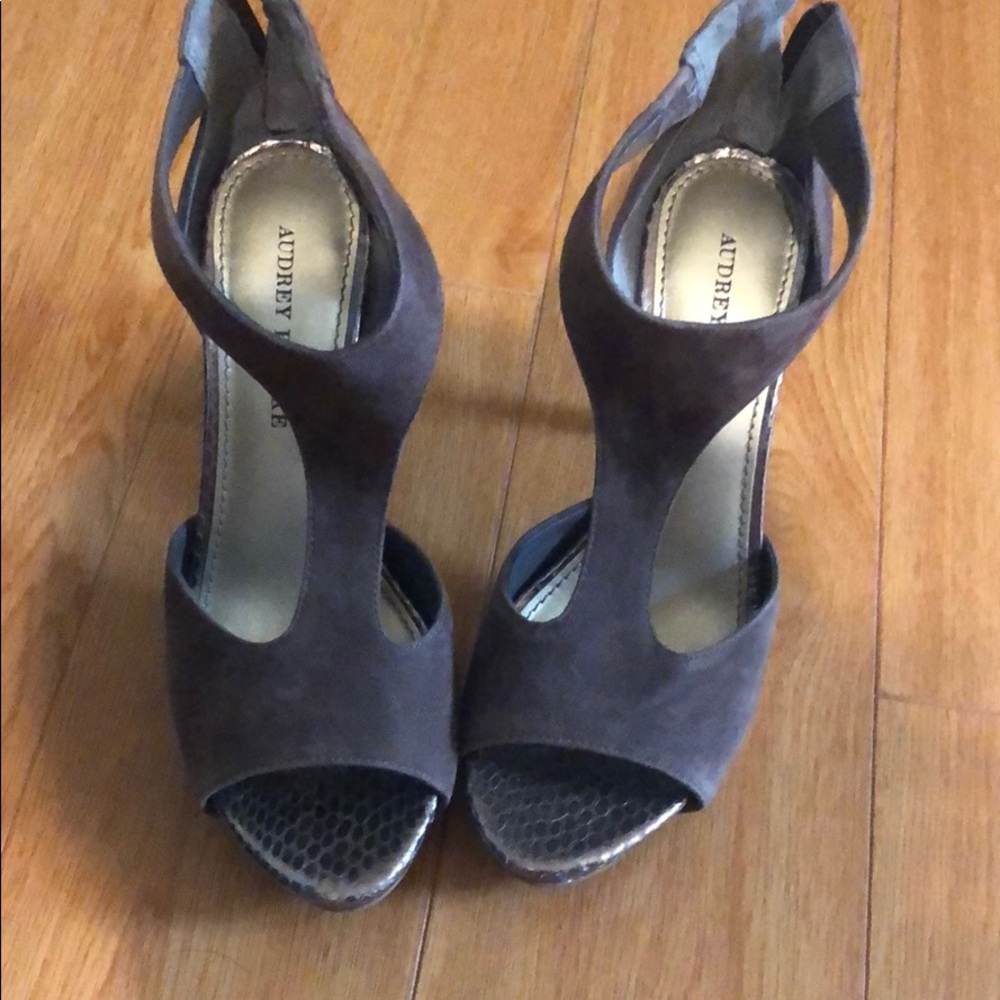 Audrey Brooke heels
